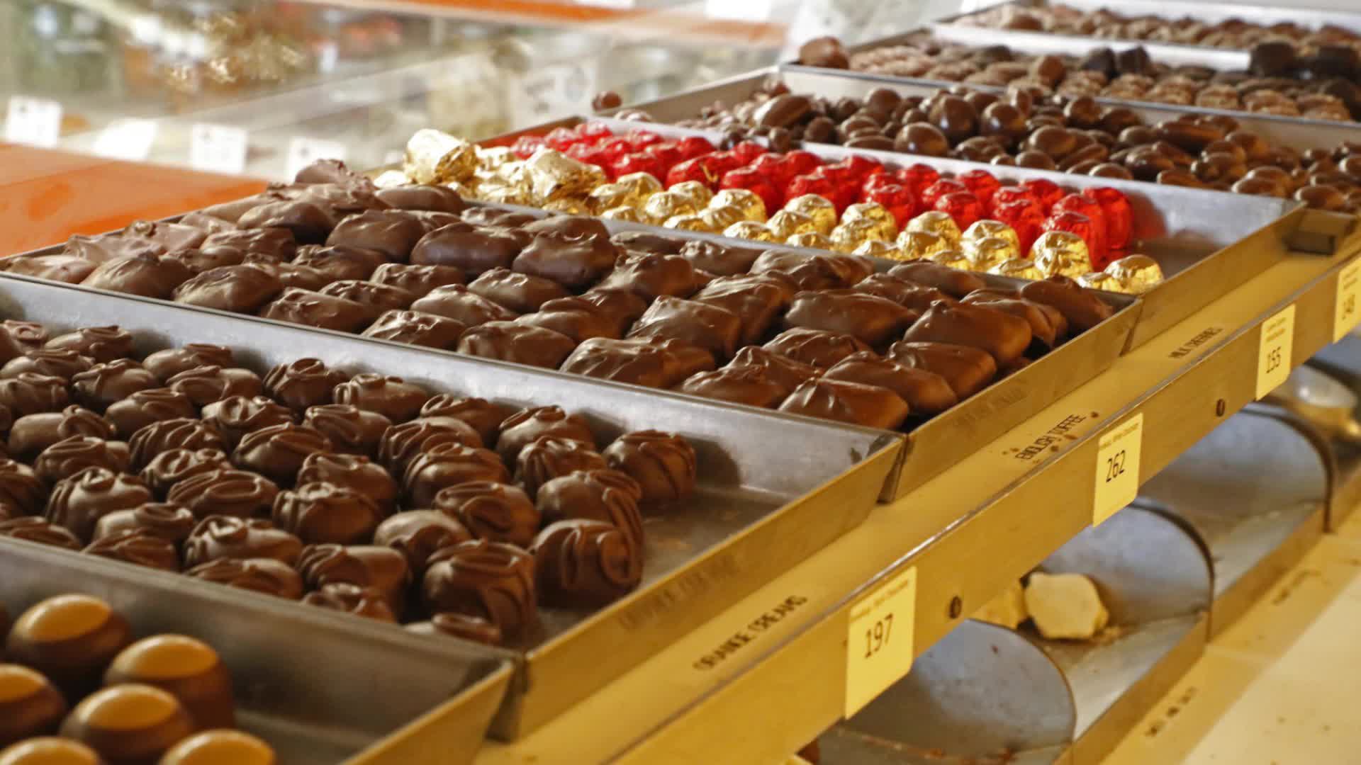 5 places to celebrate World Chocolate Day in Clark, Champaign and Logan  counties, image size:1920x1080